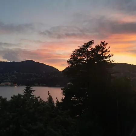 Veranda View Como